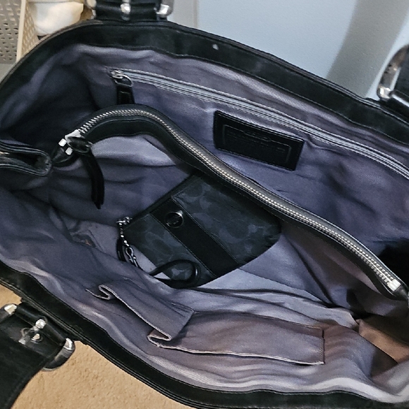 Coach Black Quilted Shoulder Bag with Silver Hardware - Picture 3 of 6